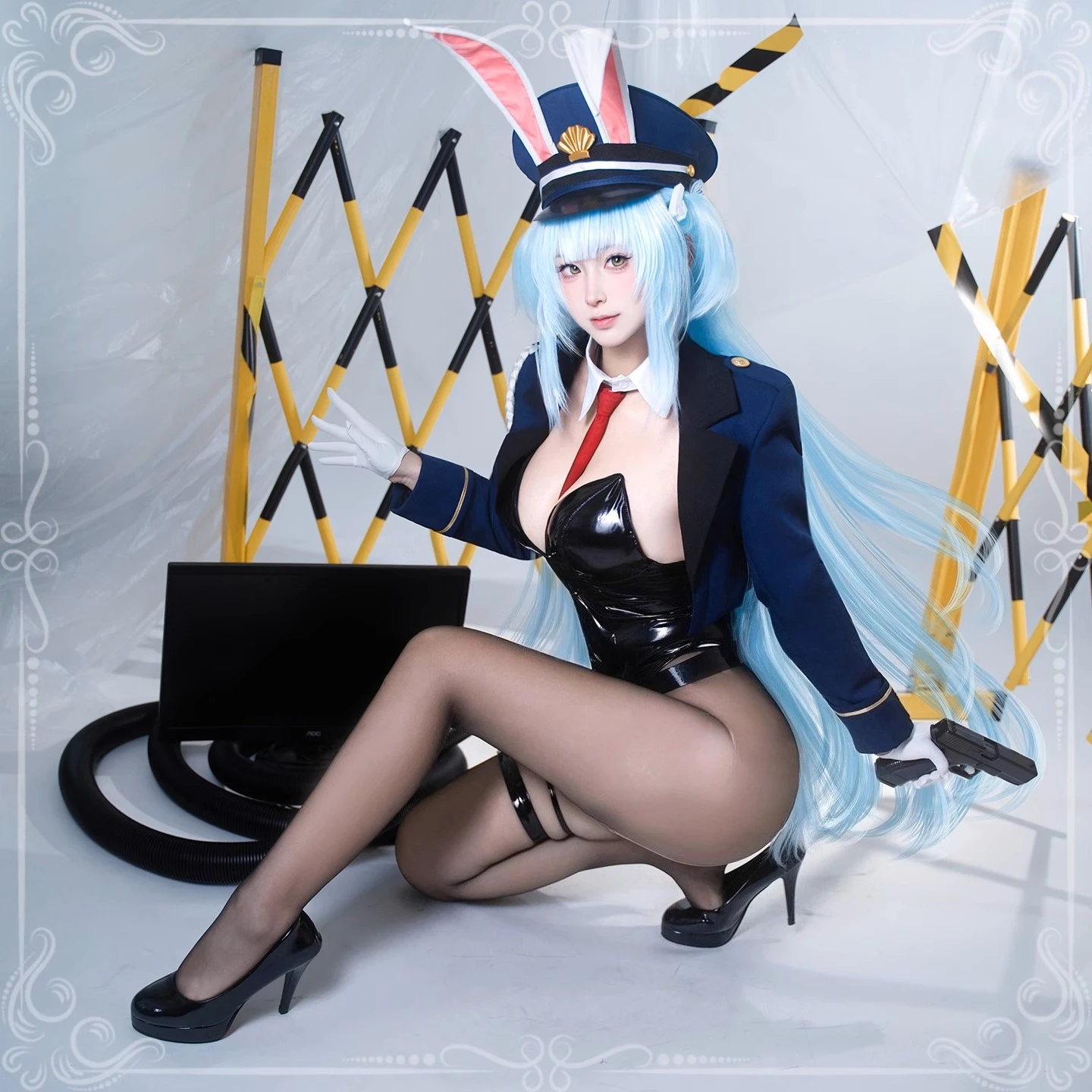 Bunny Girl Kaninchen-Offizier  – Party Games Bunny Bewertung und Preis